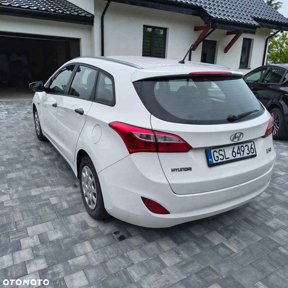 Hyundai i30 1.4 Classic - 8