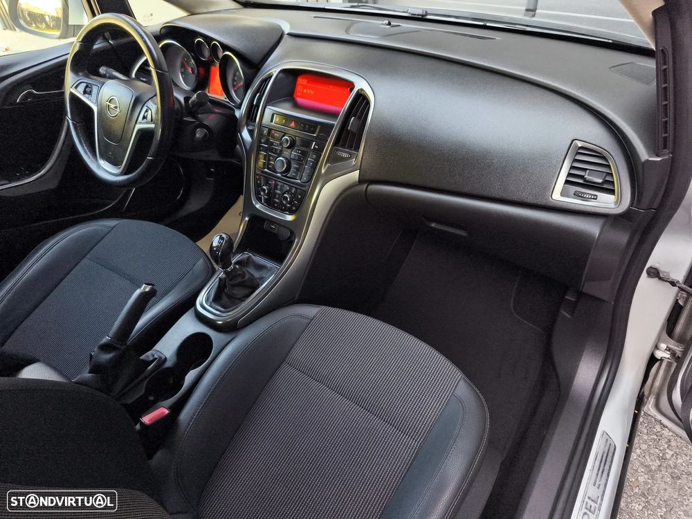 Opel Astra 1.7 CDTi Selection Business - 15