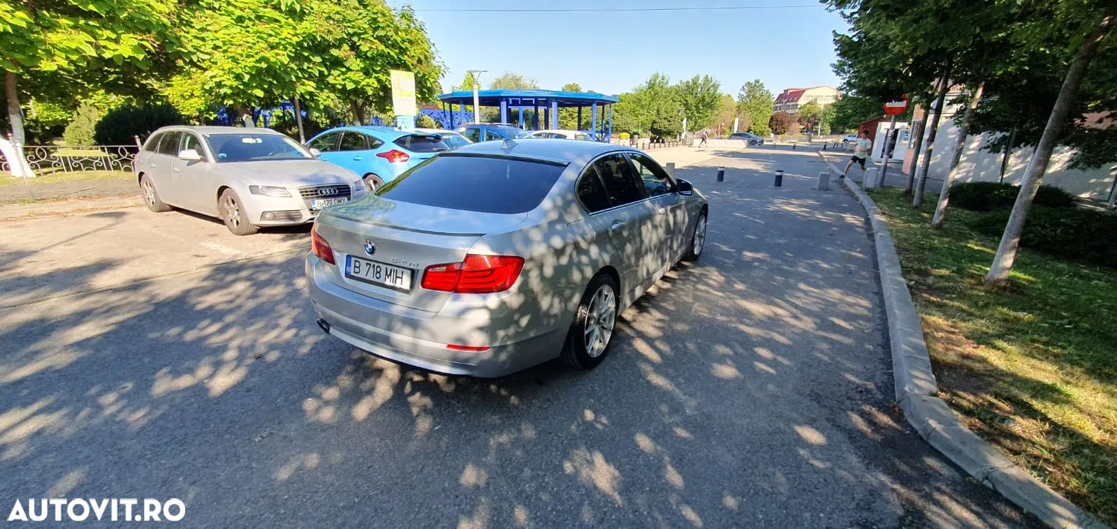 BMW Seria 5 520d - 6