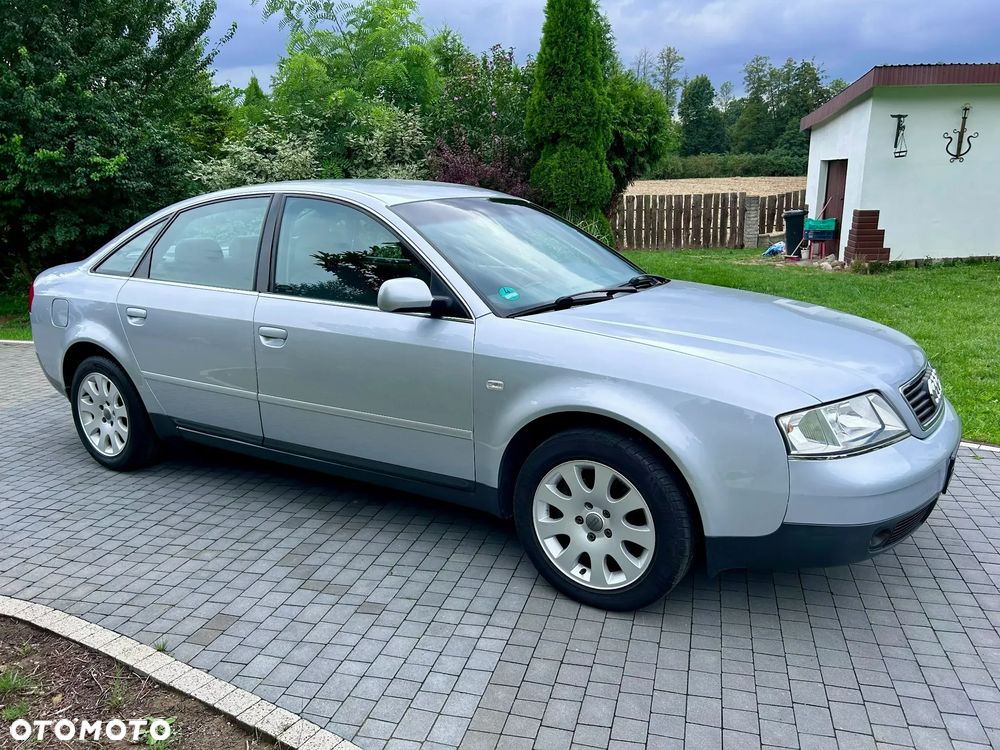 Audi A6 Limousine 2.4 - 19