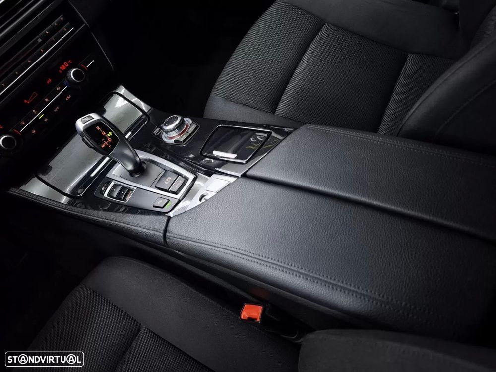 BMW 520 d Auto - 39