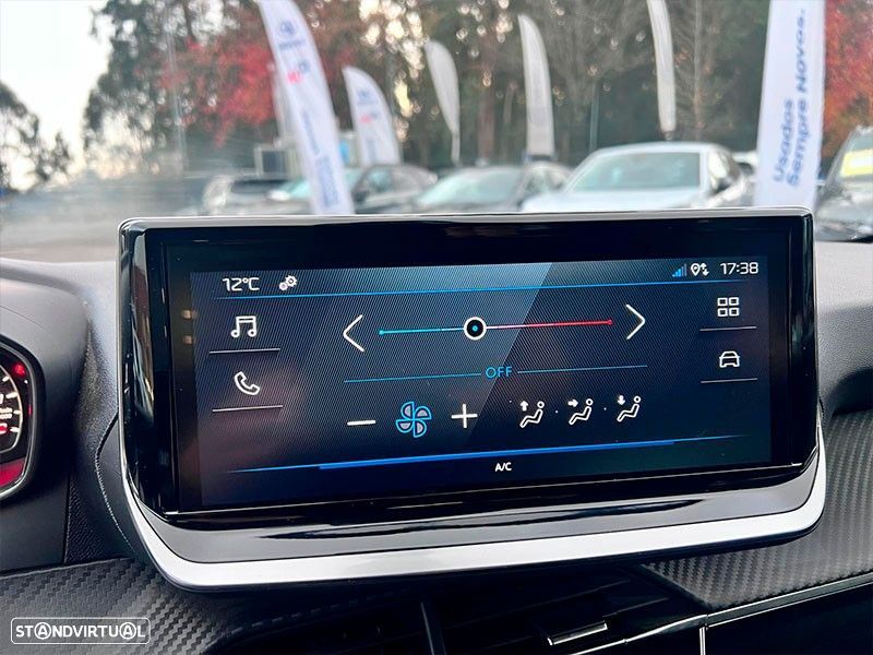 Peugeot 208 1.2 PureTech Style - 12