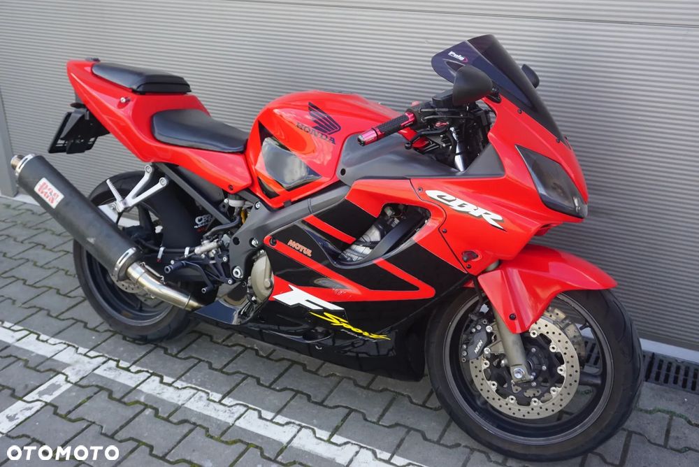 Honda CBR - 1