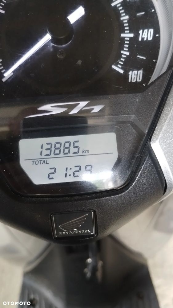 Honda SH - 10