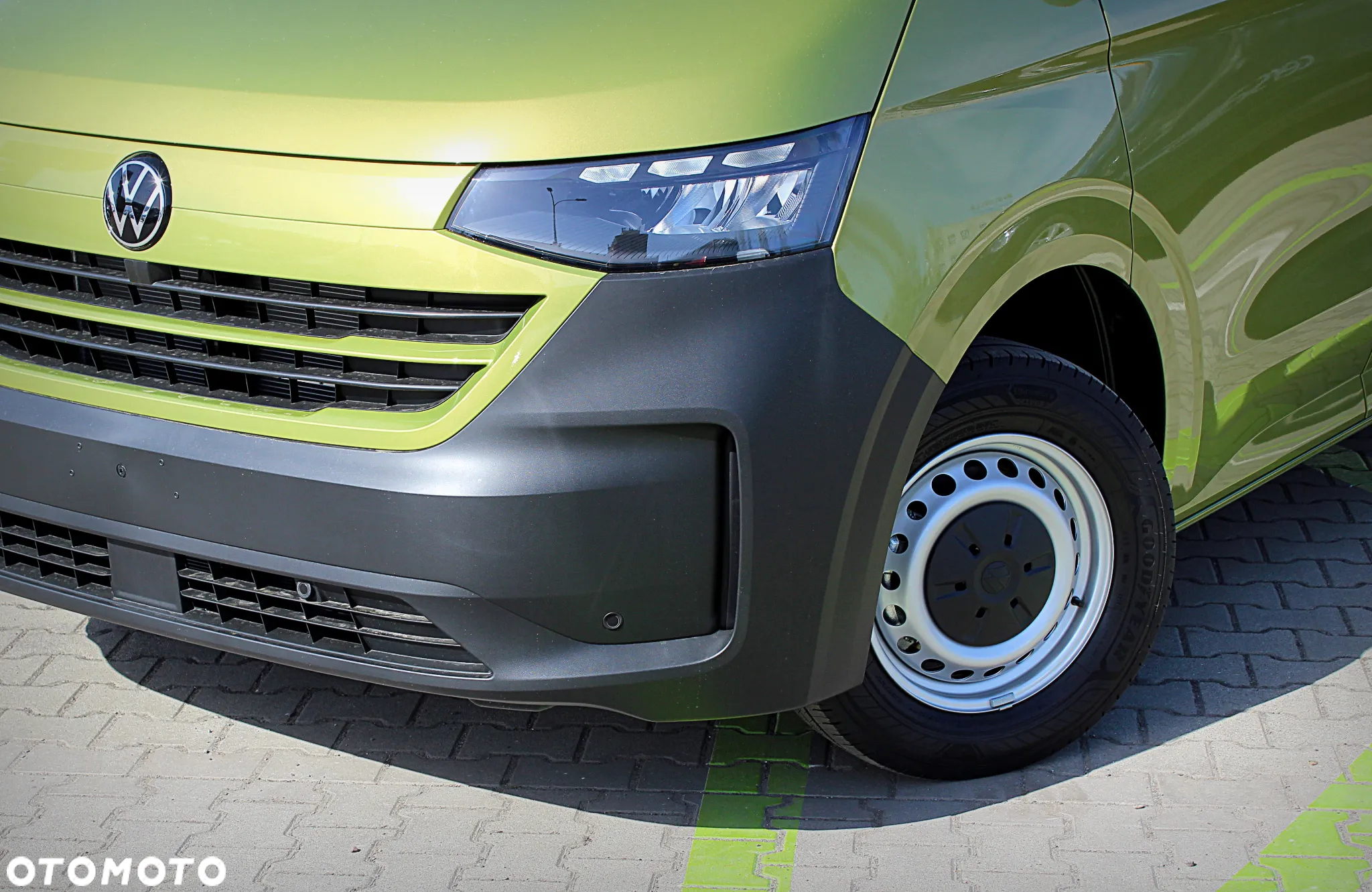 Volkswagen Transporter - 2