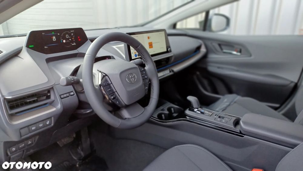 Toyota Prius - 5