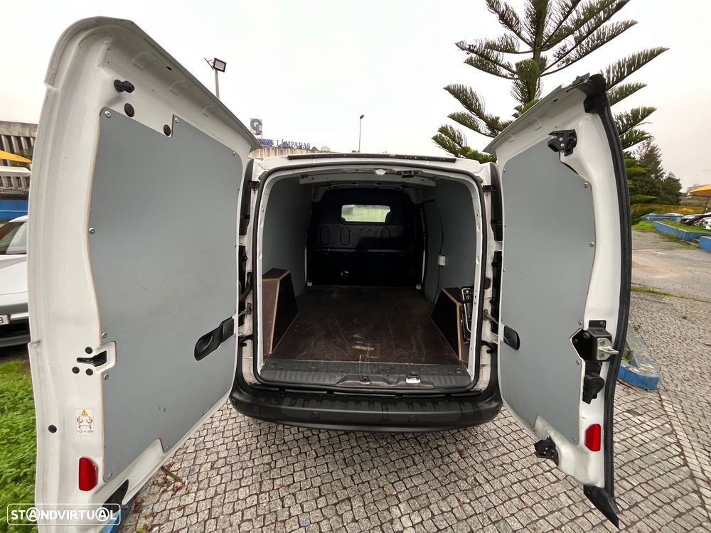Renault Kangoo 1.5 dCi Maxi Business 3L (Longa) - 16