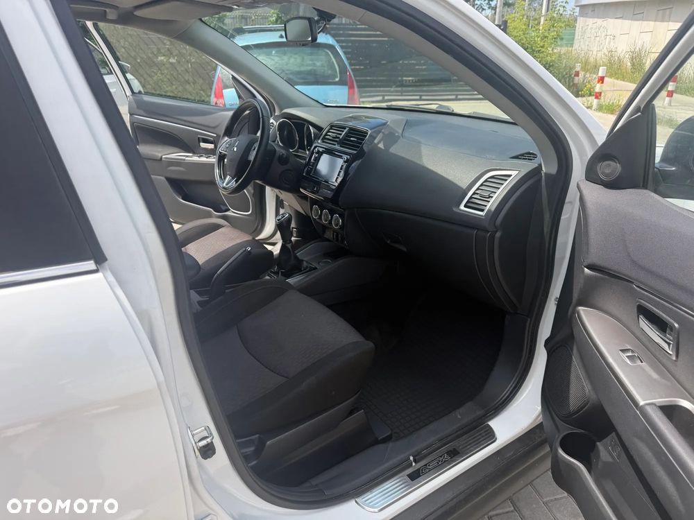 Mitsubishi ASX 1.6 Intense - 15