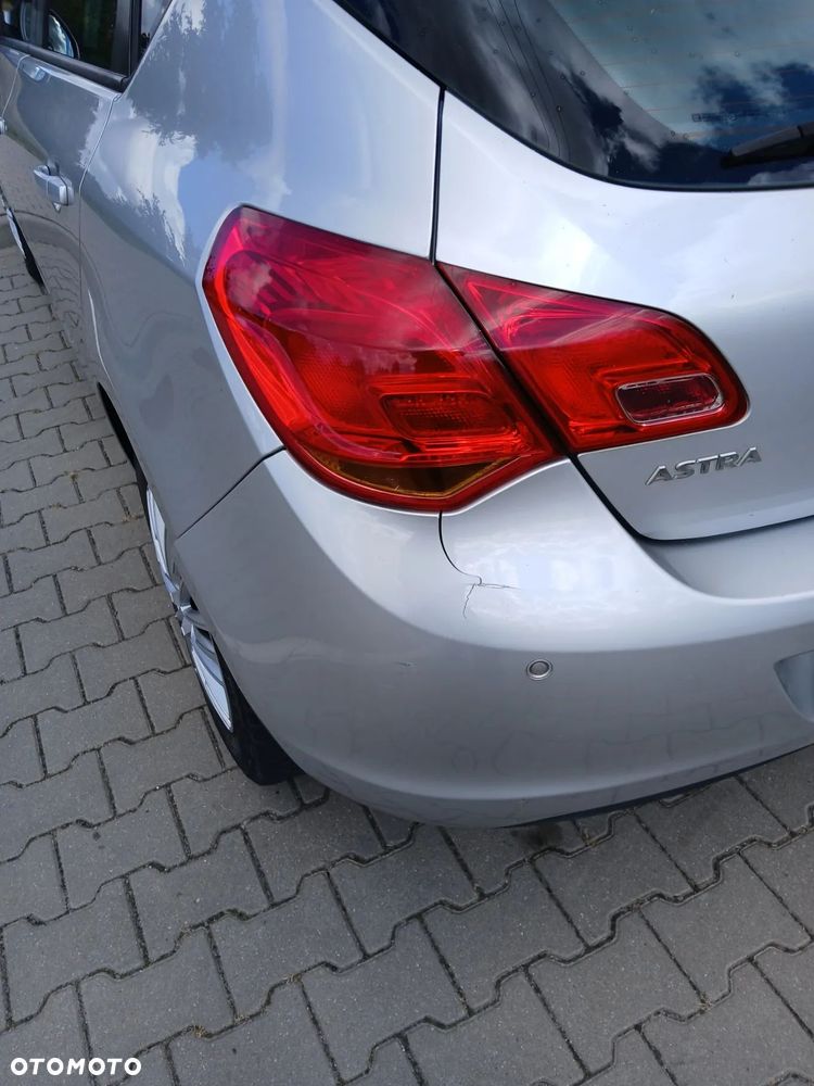 Opel Astra - 37