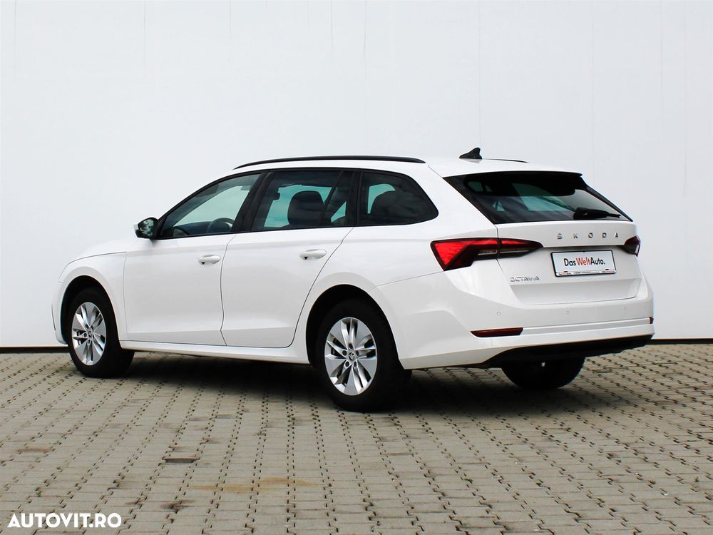 Skoda Octavia 2.0 TDI DSG Ambition - 4