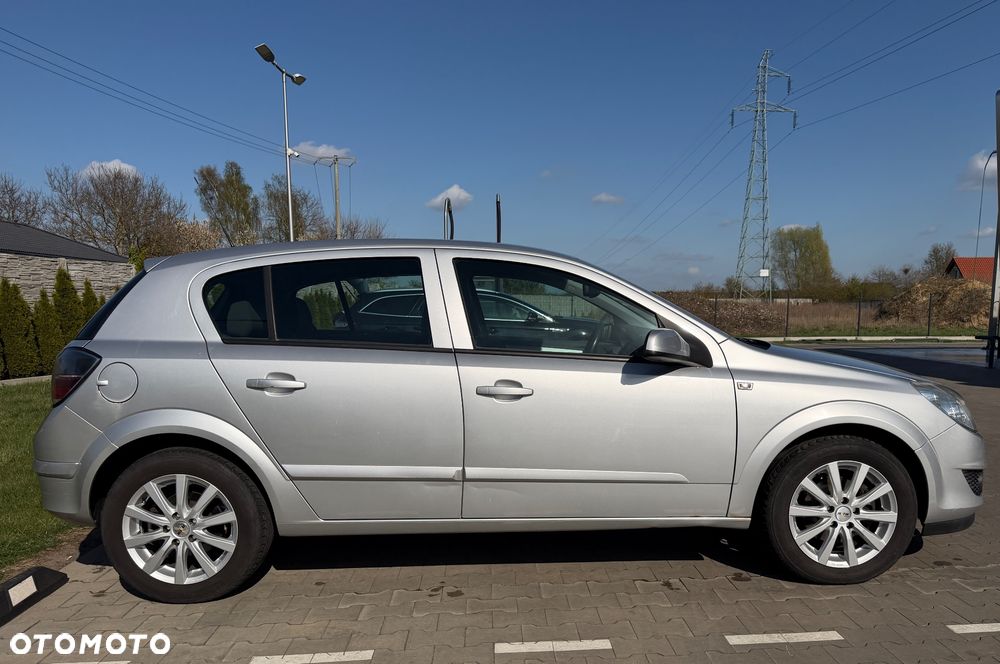 Opel Astra 1.7 CDTI ecoFLEX - 5