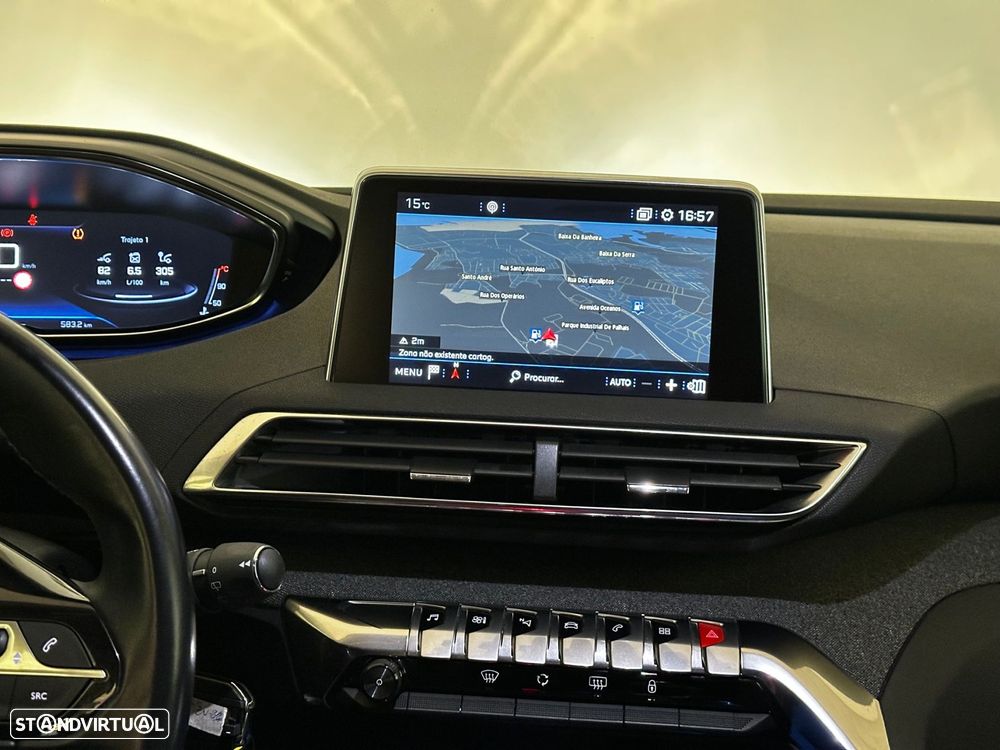 Peugeot 3008 1.5 BlueHDi Allure - 21