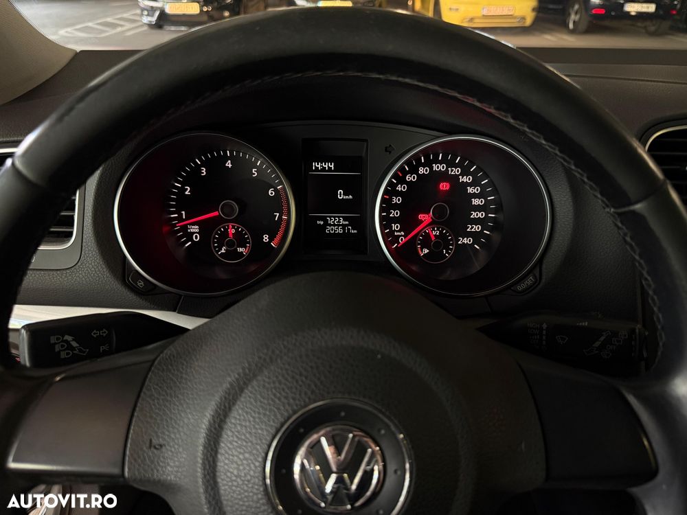 Volkswagen Golf 1.4 FSI Comfortline - 4