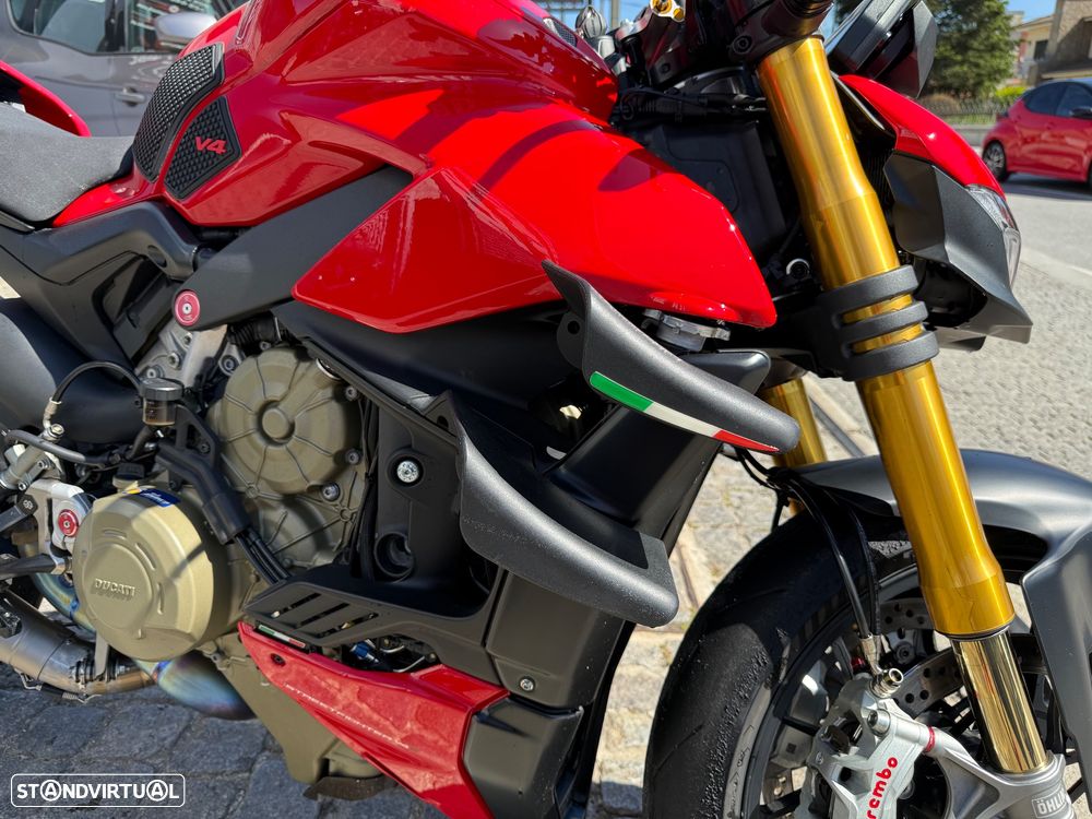 Ducati Streetfighter V4S - 14
