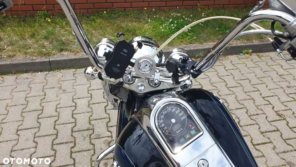 Suzuki VL 1500 Intruder LC - Boulevard C90 - 12