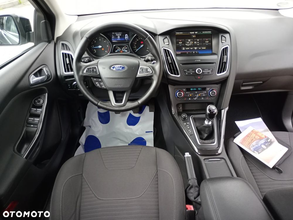 Ford Focus 1.5 TDCi Titanium - 10