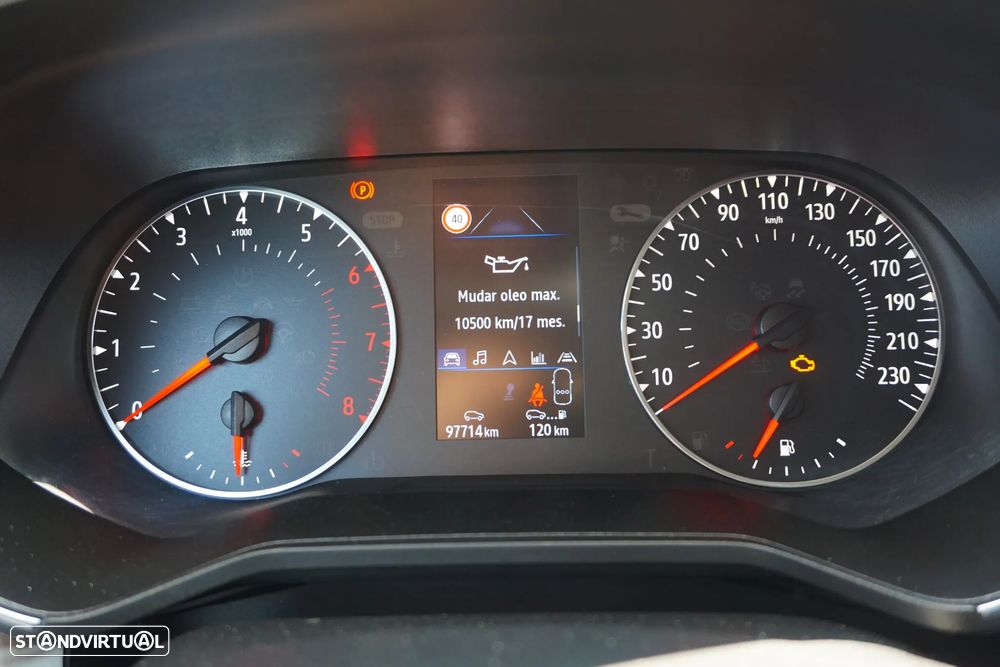 Renault Clio 1.0 TCe Limited - 25