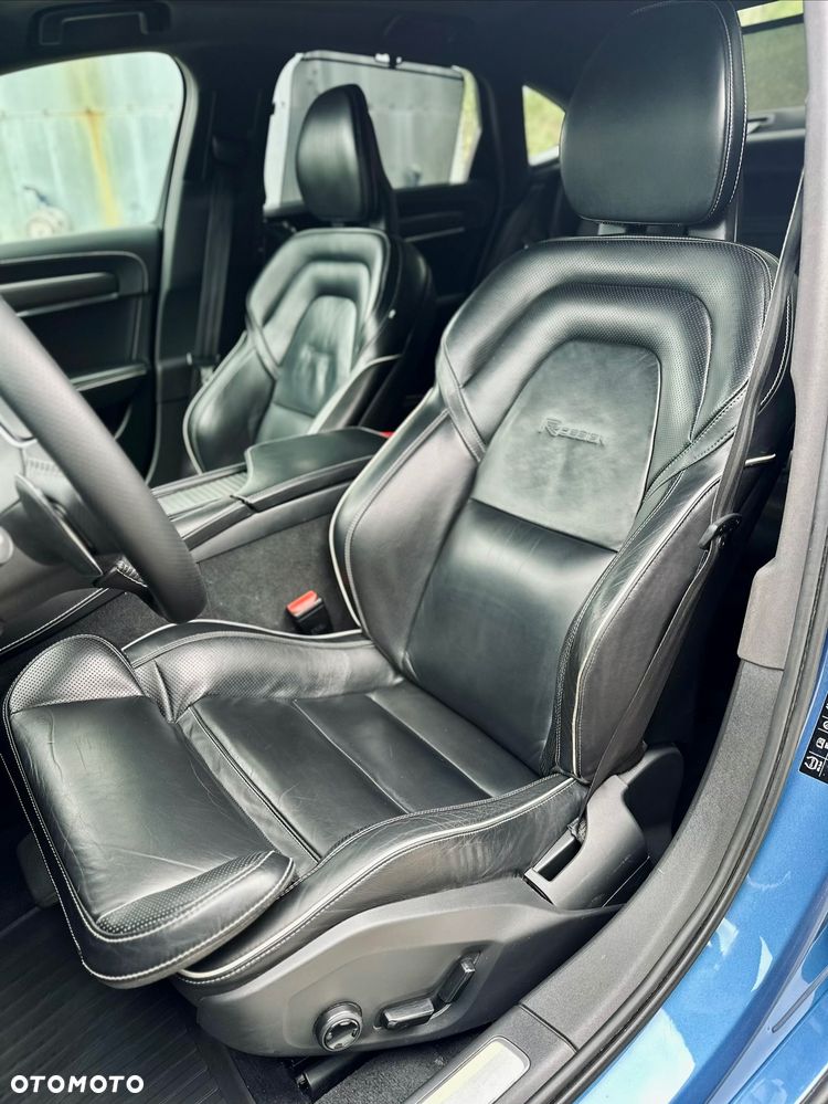 Volvo S90 D5 AWD R-Design - 32