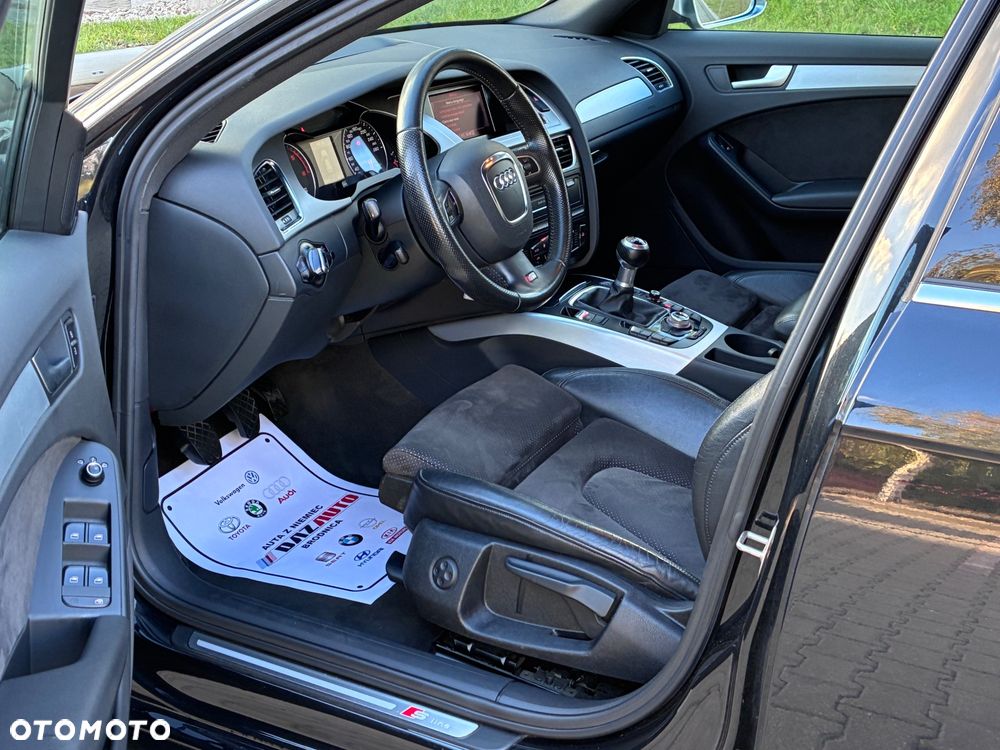 Audi A4 Avant 2.0 TDI DPF S line Sportpaket - 6