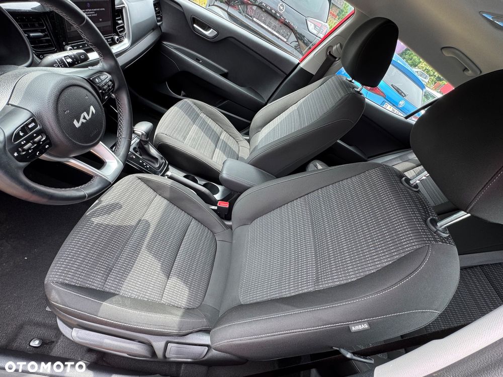 Kia Stonic - 21