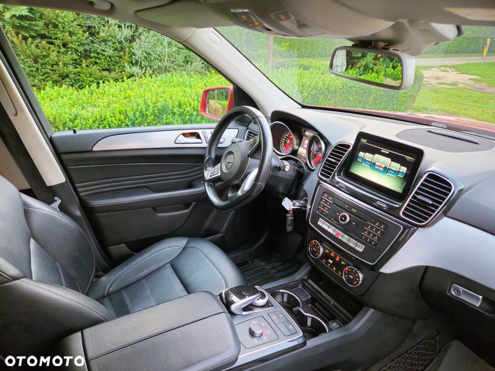 Mercedes-Benz GLE 350 d 4-Matic - 3