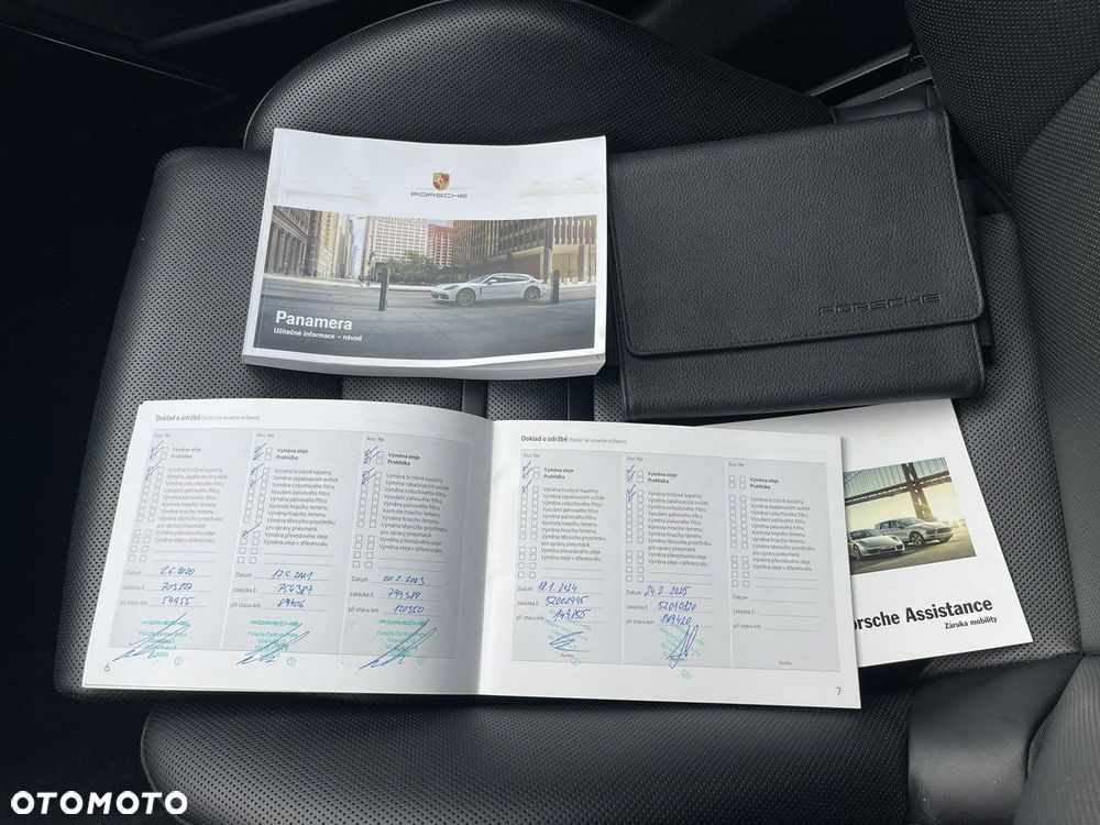 Porsche Panamera 4S Sport Turismo - 19