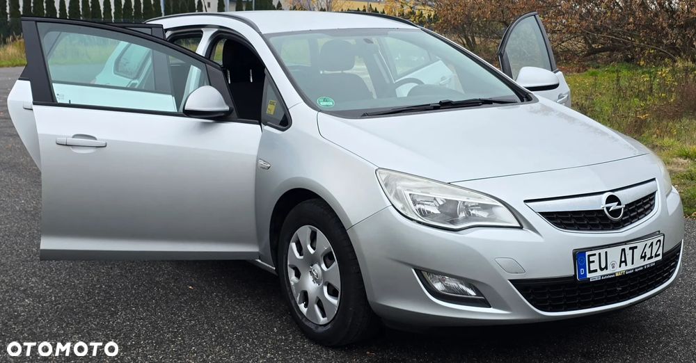 Opel Astra 1.7 CDTI DPF Edition - 10