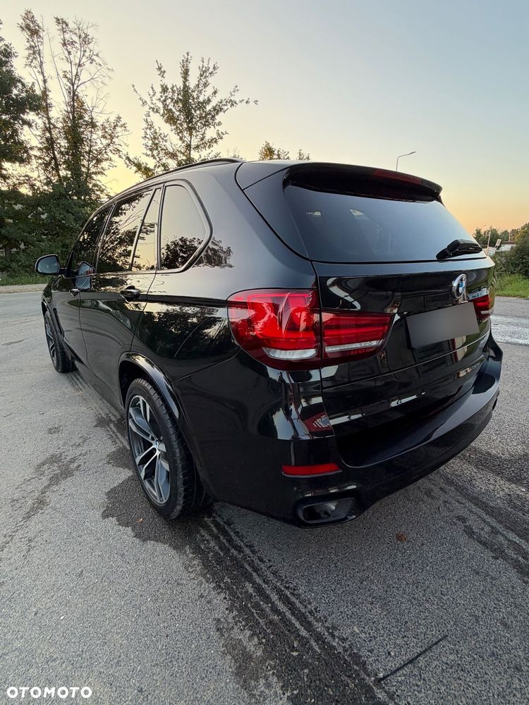 BMW X5 M M50d - 14