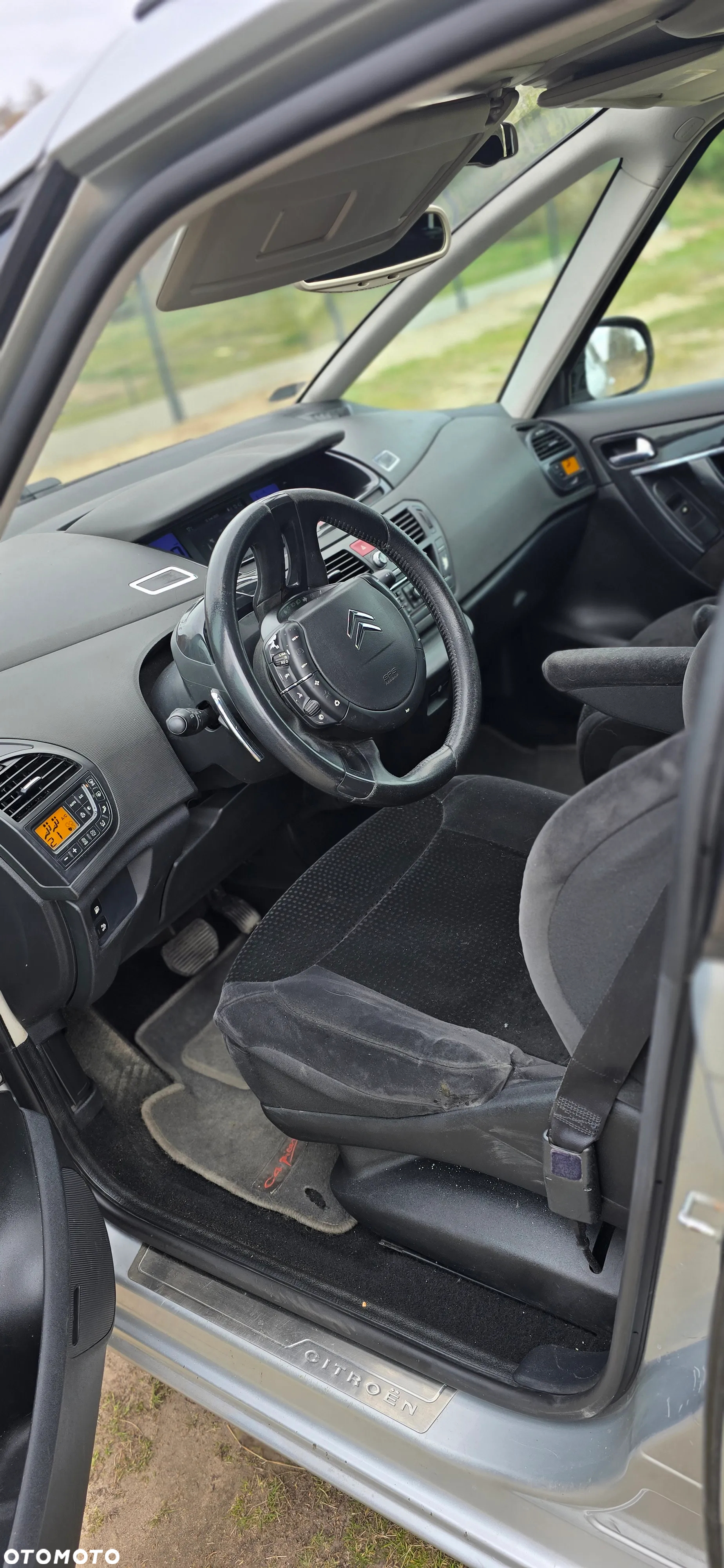Citroën C4 2.0 HDi Exclusive - 9
