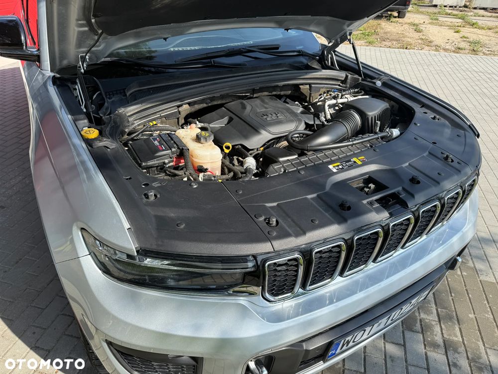 Jeep Grand Cherokee - 29