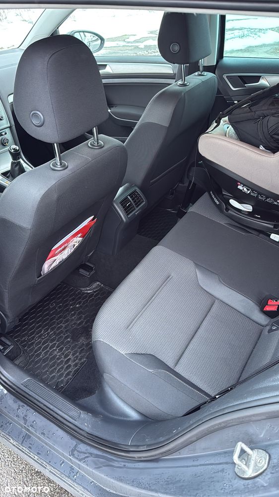 Volkswagen Golf ver-2-0-tdi-bluemotion-technology-comfortline - 7