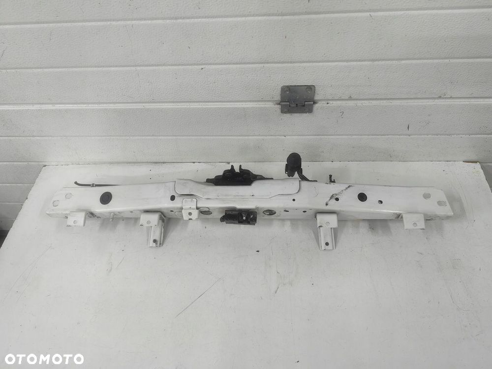 NISSAN QASHQAI J11 WZMOCNIENIE GÓRNE PAS - 1