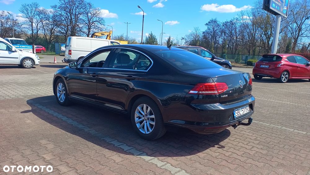 Volkswagen Passat 2.0 TDI BMT Comfortline - 16