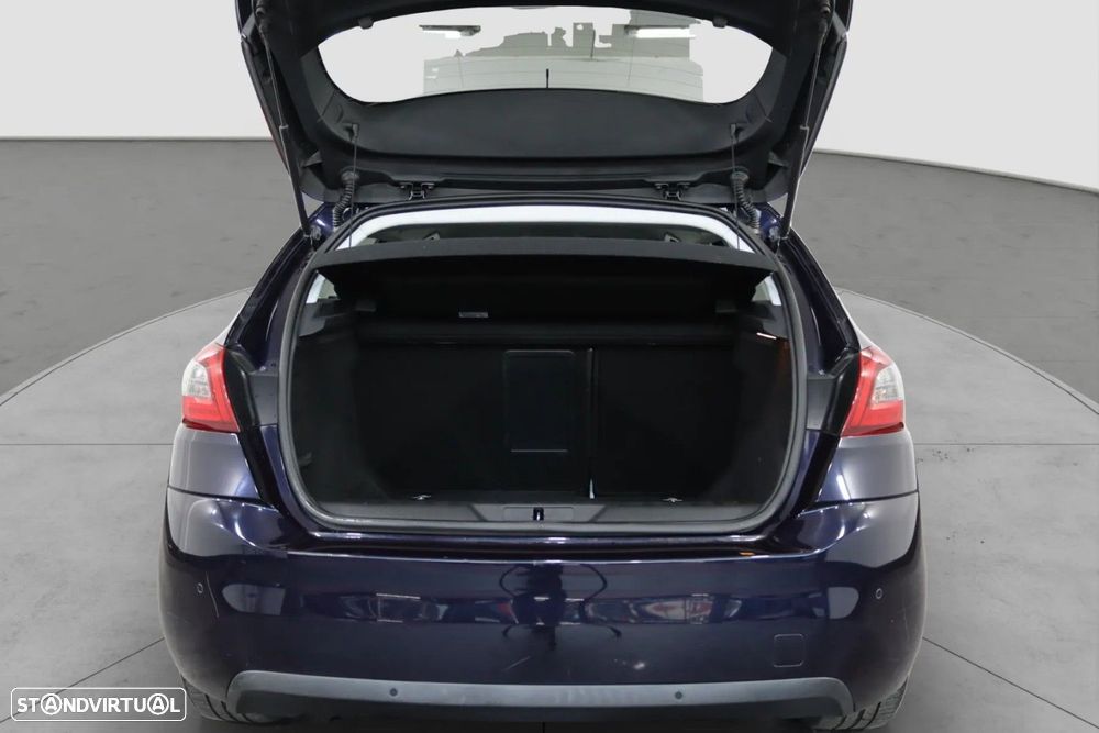 Peugeot 308 1.2 PureTech Allure - 15