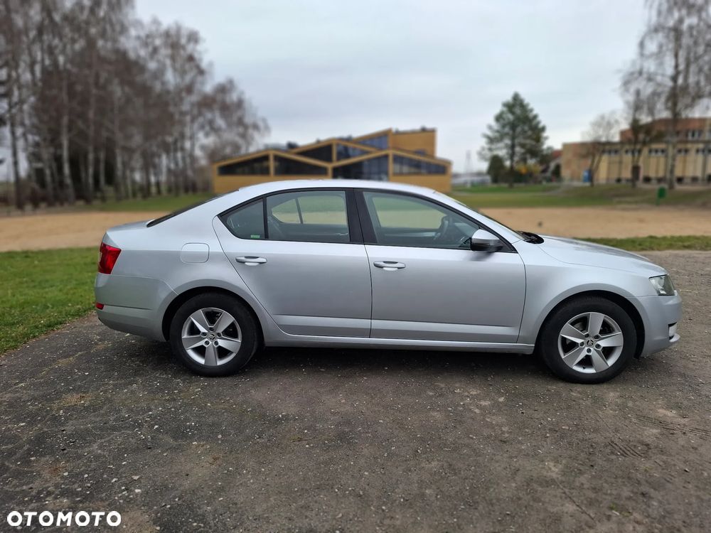 Skoda Octavia 1.6 TDI Ambition - 3