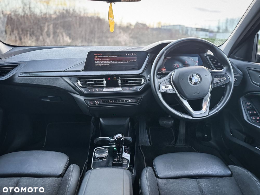 BMW Seria 1 116d M Sport Shadow - 10