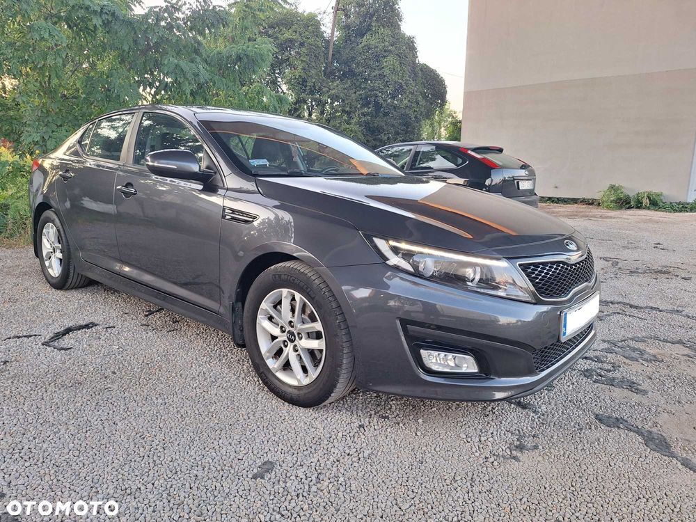 Kia Optima - 2