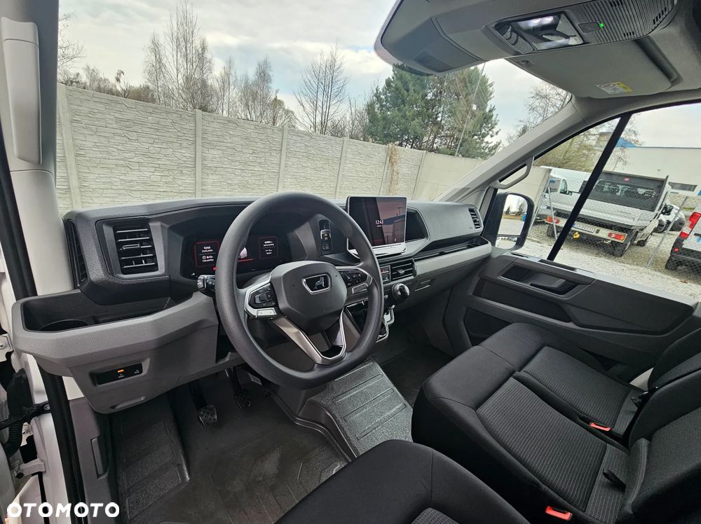 Volkswagen CRAFTER - 8