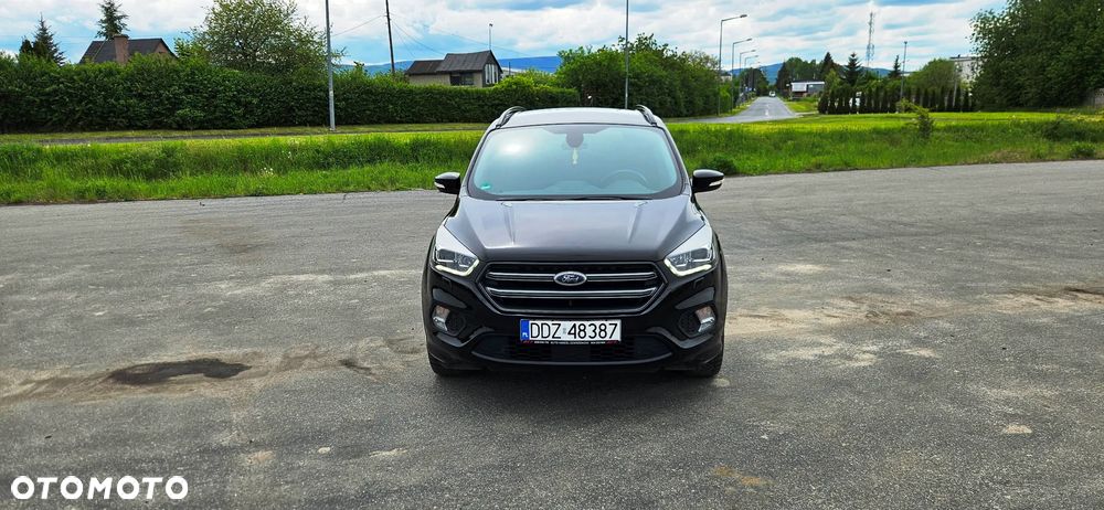 Ford Kuga 1.5 EcoBoost 2x4 ST-Line - 11