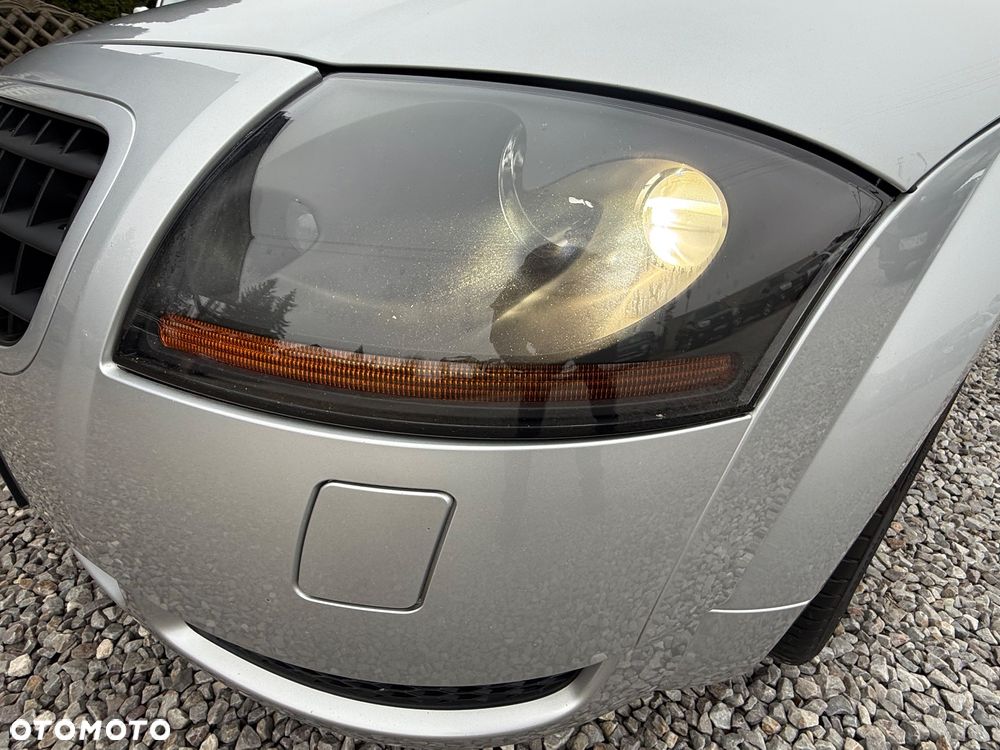 Audi TT Coupé 1.8 T - 14