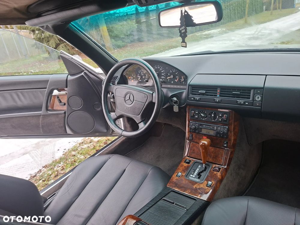 Mercedes-Benz SL - 30