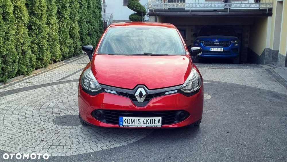 Renault Clio - 9