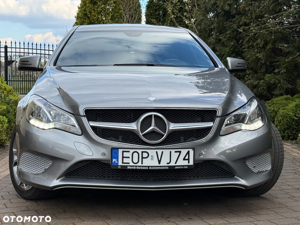 Mercedes-Benz Klasa E 220 CDI DPF BlueEFFICIENCY 7G-TRONIC Elegance - 4