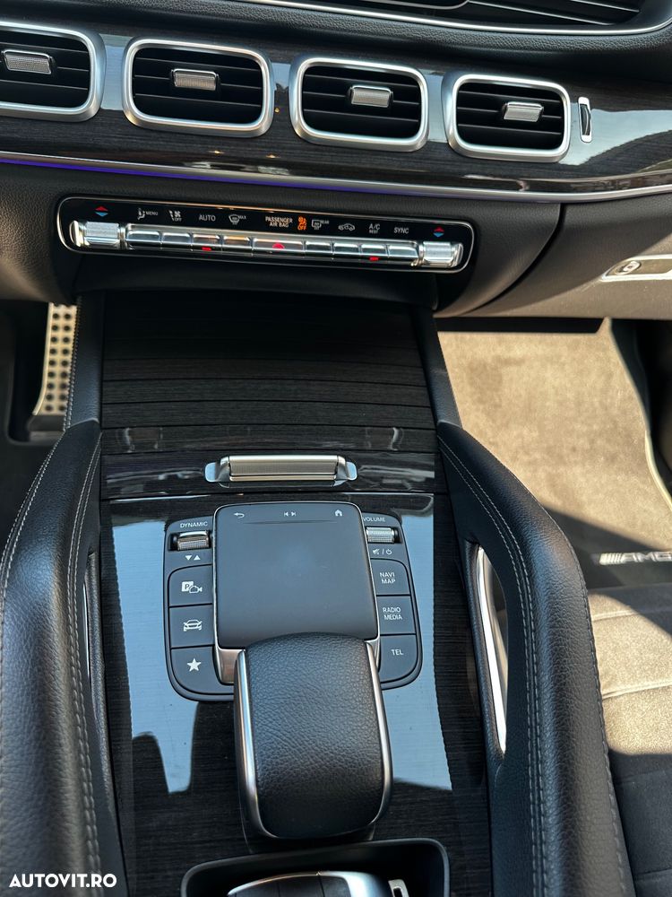 Mercedes-Benz GLE - 10
