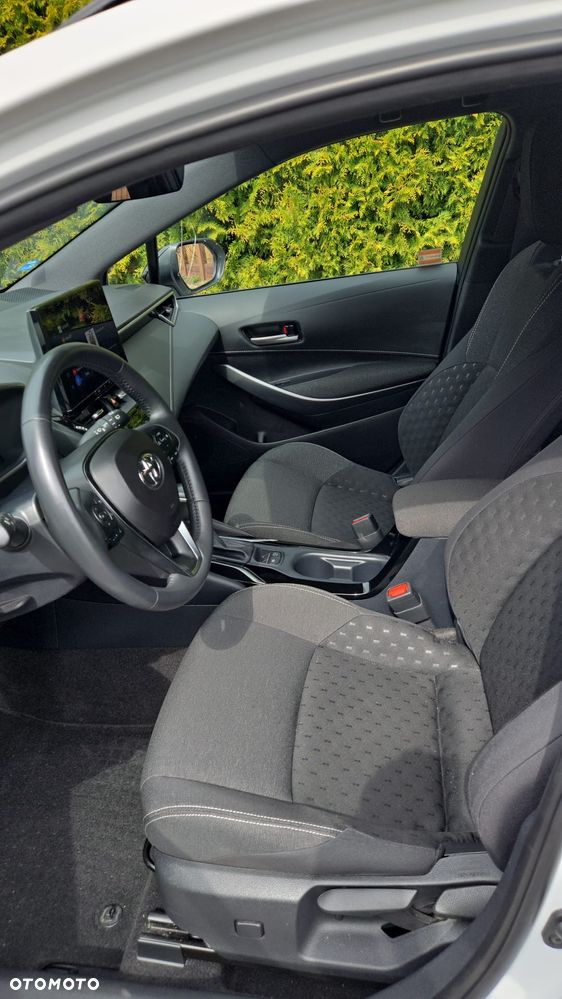 Toyota Corolla 1.8 Hybrid Comfort - 9