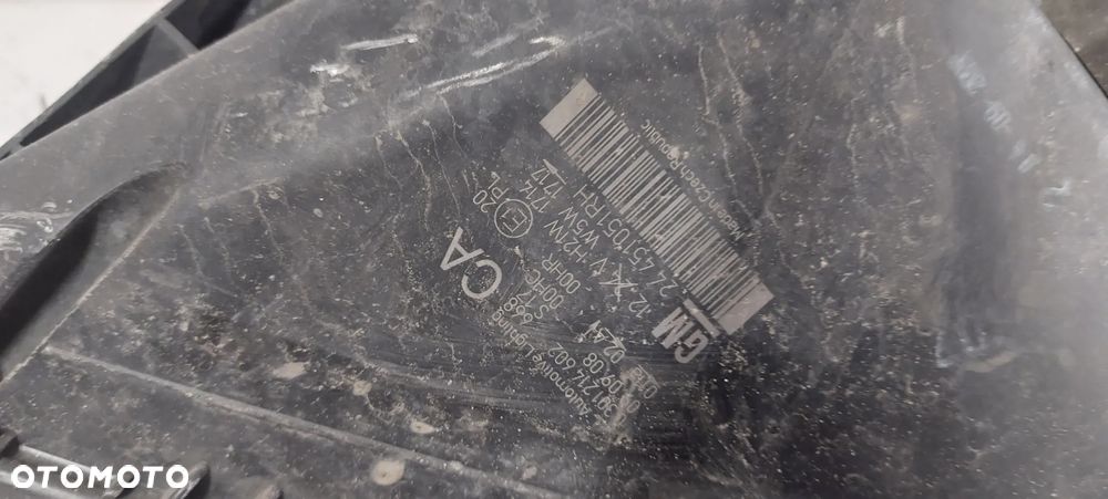 .  PRZOD PRZEDNIA LAMPA PRAWA OPEL ZAFIRA B - 6