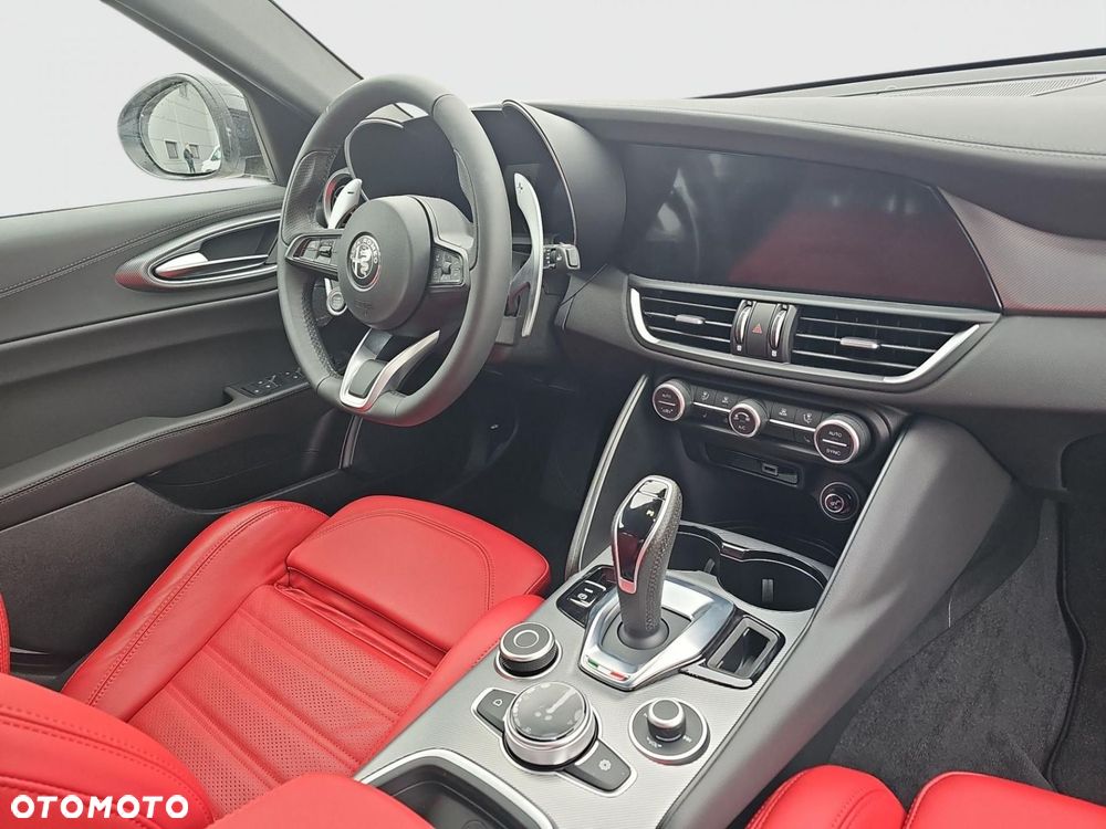 Alfa Romeo Giulia 2.0 Turbo Veloce Q4 - 9