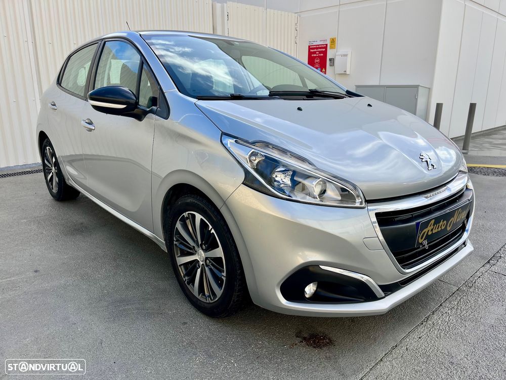 Peugeot 208 1.2 PureTech Allure - 3