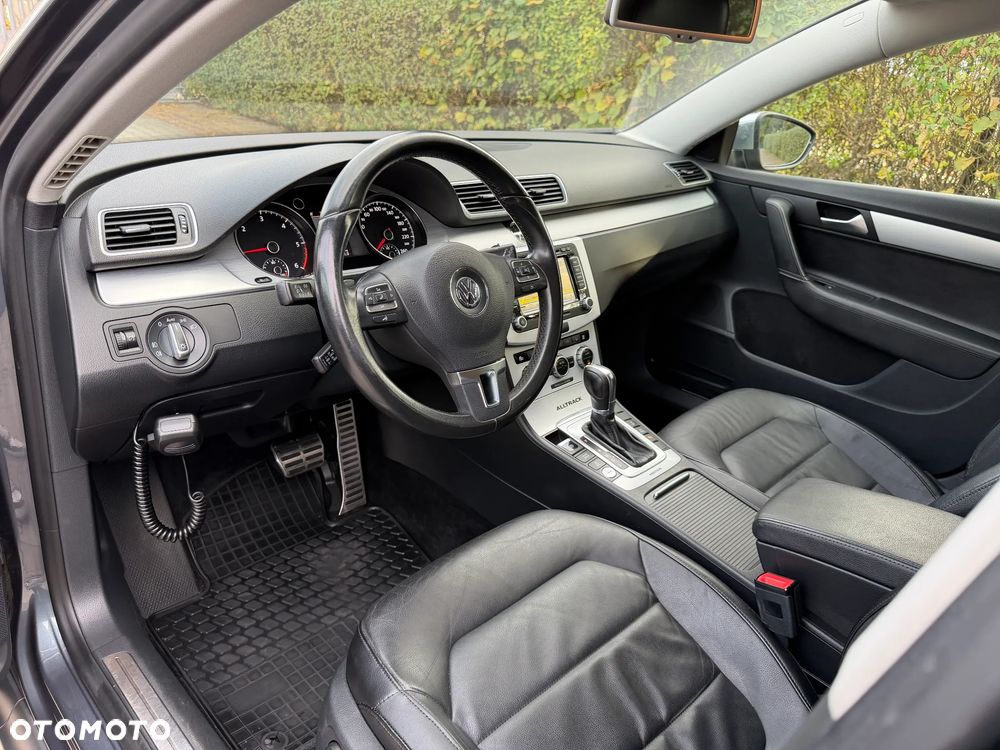 Volkswagen Passat Alltrack 2.0 TDI 4Mot DSG - 28