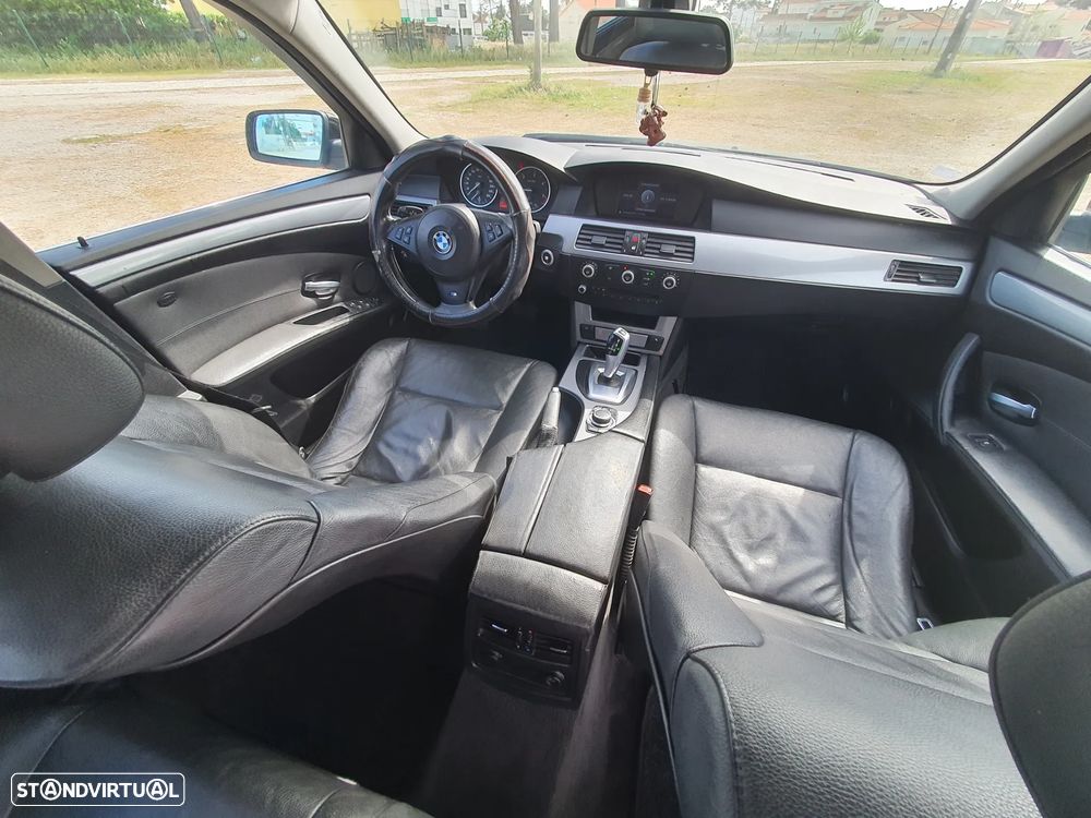 BMW 520 dA - 13